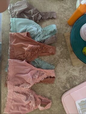 Breezies Lace Bralette size Medium. 4 pairs (taupe, mint, rose, pink) NWOT